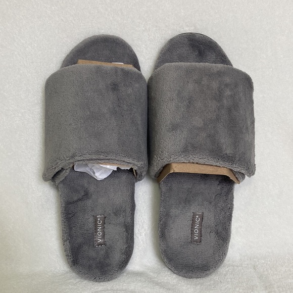 Vionic Shoes - Vionic Women’s Dream Slippers Size 8 1/2